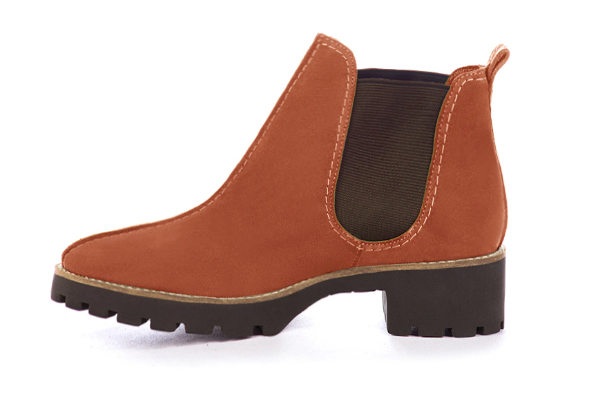 Terracotta orange and chocolate brown women's ankle boots, with elastics. Round toe. Low rubber soles. Profile view - Florence KOOIJMAN